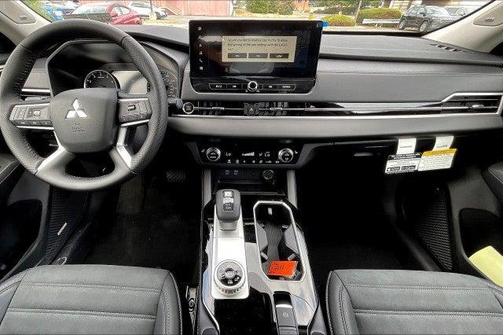 2025 Mitsubishi Outlander SE S-AWC