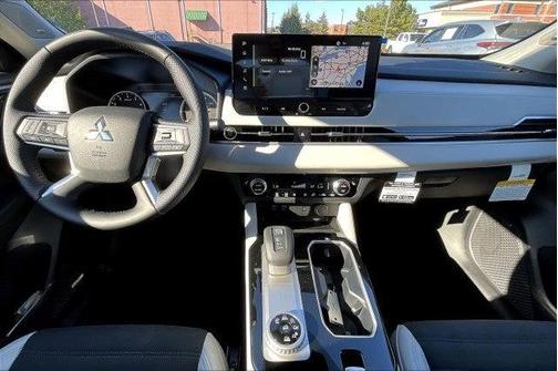 2025 Mitsubishi Outlander SE S-AWC