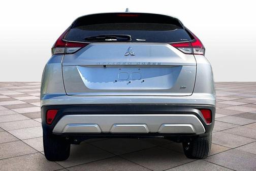 Alloy Silver Metallic 2026 Mitsubishi Eclipse Cross SE