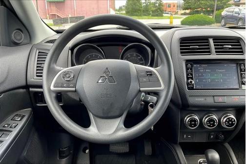 2024 Mitsubishi Outlander Sport ES