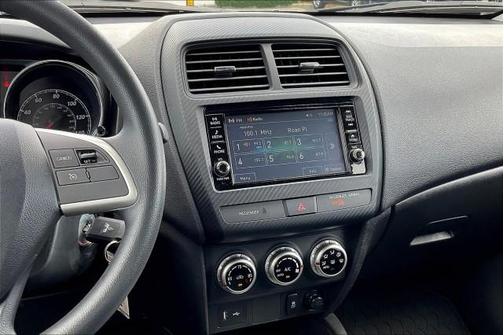 2024 Mitsubishi Outlander Sport ES