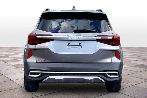 Steel Gray 2022 Kia Seltos EX