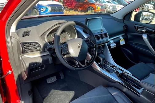 2026 Mitsubishi Eclipse Cross SE