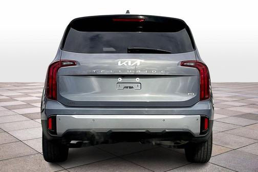 2023 Kia Telluride LX