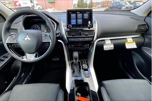2025 Mitsubishi Eclipse Cross SE