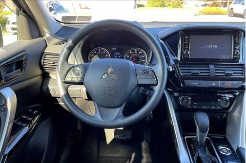 2022 Mitsubishi Eclipse Cross ES