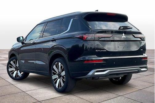 2025 Mitsubishi Outlander SEL
