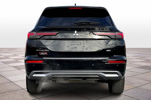 2025 Mitsubishi Outlander SEL