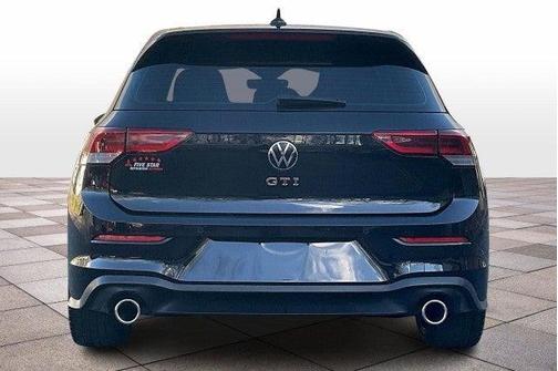 2022 Volkswagen Golf GTI 2.0T SE