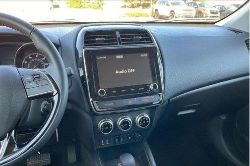 2024 Mitsubishi Outlander Sport LE 2.0 AWC