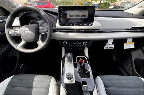 2025 Mitsubishi Outlander SE S-AWC