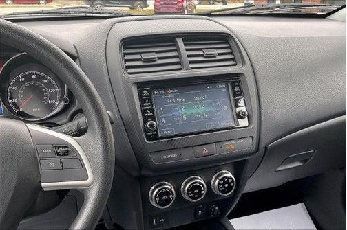 2022 Mitsubishi Outlander Sport ES