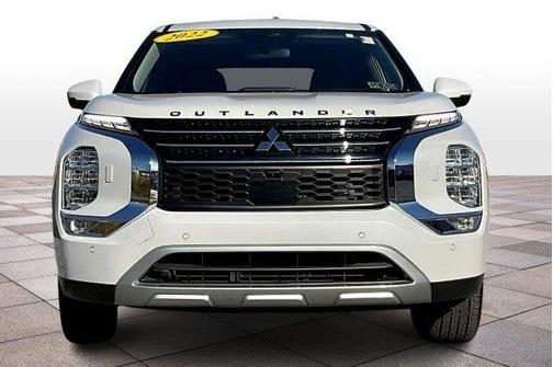2022 Mitsubishi Outlander SE