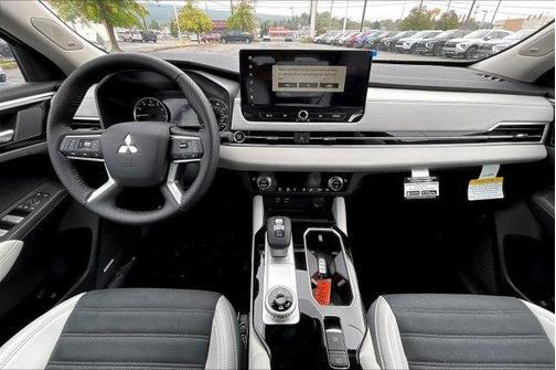 2025 Mitsubishi Outlander SE S-AWC