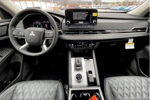 2025 Mitsubishi Outlander PHEV SEL