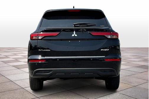 2025 Mitsubishi Outlander ES
