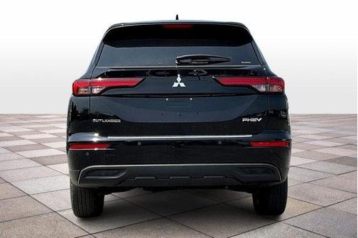2025 Mitsubishi Outlander ES