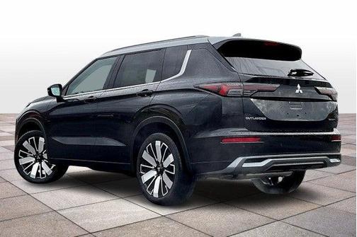 2025 Mitsubishi Outlander Platinum Edition
