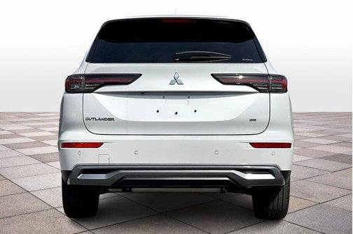 2025 Mitsubishi Outlander SE S-AWC
