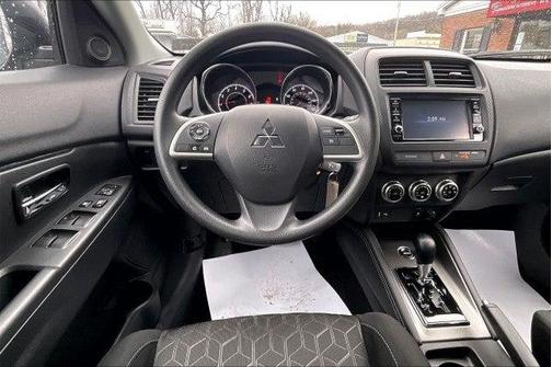 2023 Mitsubishi Outlander Sport ES