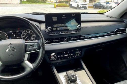 2022 Mitsubishi Outlander SEL Special Edition