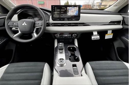 2025 Mitsubishi Outlander SE S-AWC