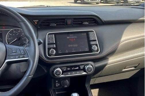 2019 Nissan Kicks SR