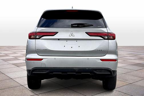 2025 Mitsubishi Outlander PHEV ES