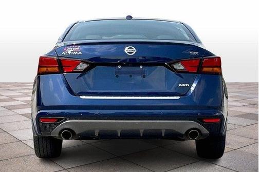 2020 Nissan Altima 2.5 SR