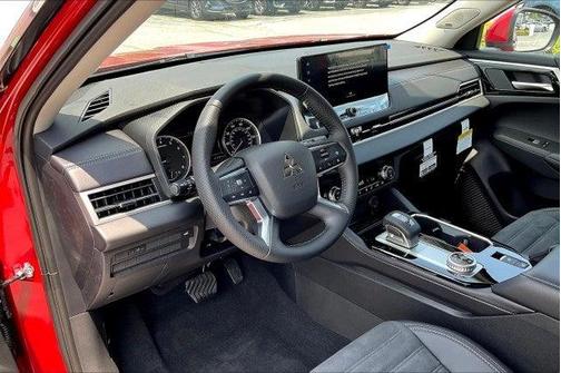 2025 Mitsubishi Outlander SE S-AWC
