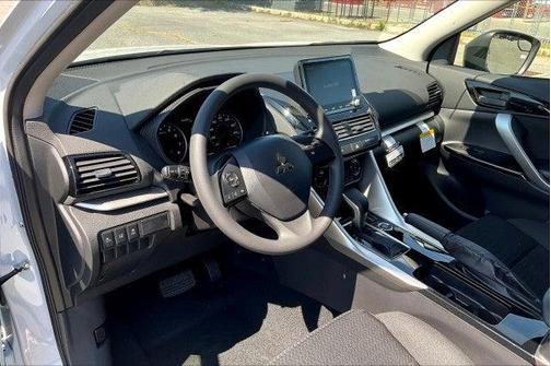 2026 Mitsubishi Eclipse Cross LE
