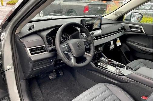 2025 Mitsubishi Outlander SE S-AWC