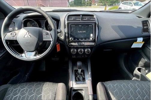2025 Mitsubishi Outlander Sport 2.0 SE