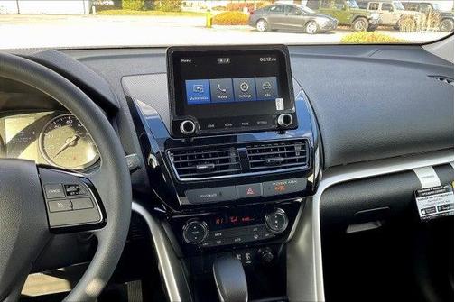 2026 Mitsubishi Eclipse Cross LE