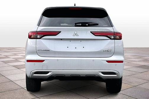 2025 Mitsubishi Outlander PHEV SEL