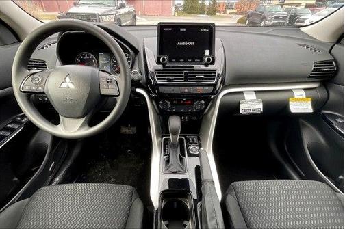 2025 Mitsubishi Eclipse Cross LE