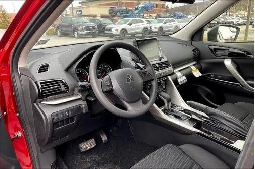 2025 Mitsubishi Eclipse Cross LE