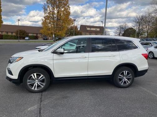 2018 Honda Pilot EX