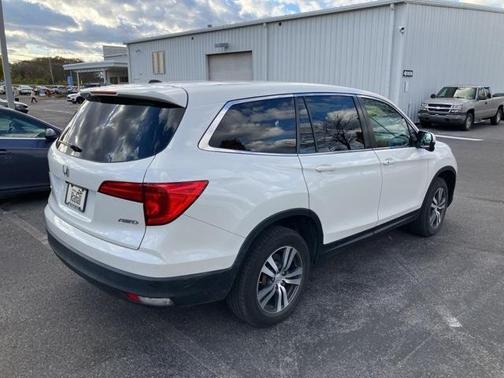 2018 Honda Pilot EX