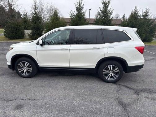 2018 Honda Pilot EX