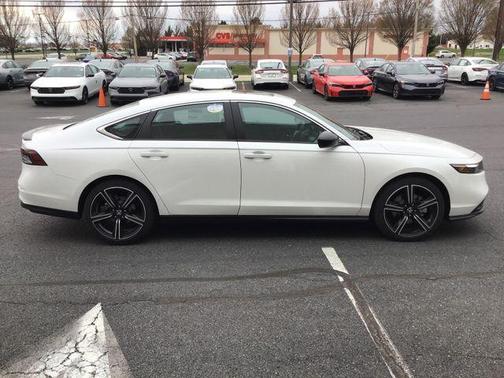 2025 Honda Accord Hybrid Sport