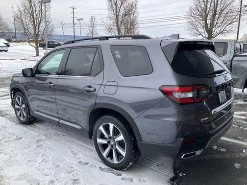 2025 Honda Pilot Elite