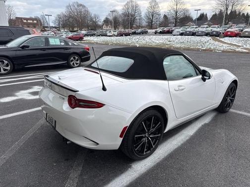 2025 Mazda MX-5 Miata Grand Touring