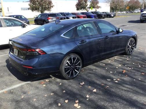 2025 Honda Accord Hybrid Touring