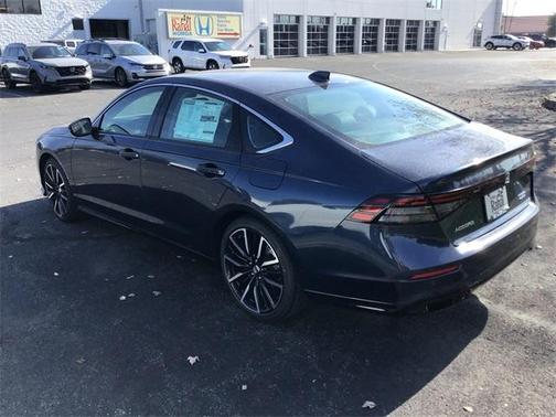 2025 Honda Accord Hybrid Touring