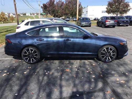 2025 Honda Accord Hybrid Touring