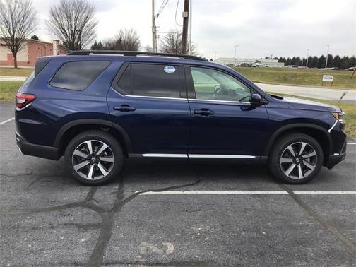 2025 Honda Pilot Sport