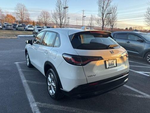 2023 Honda HR-V LX