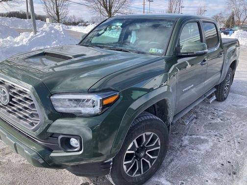 2022 Toyota Tacoma TRD Sport