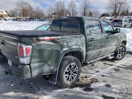 2022 Toyota Tacoma TRD Sport